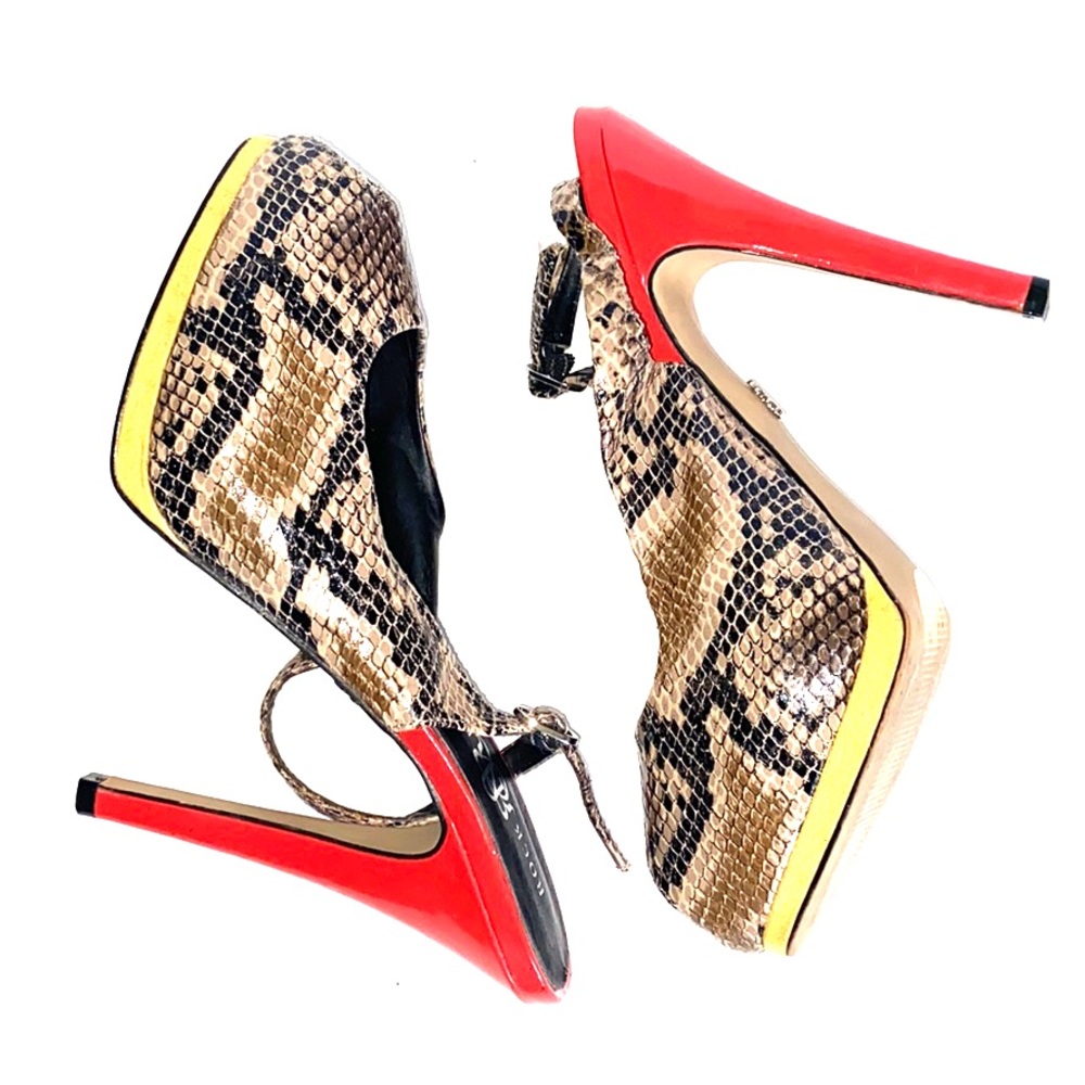 Rock & Republic Animal print leather pumps…